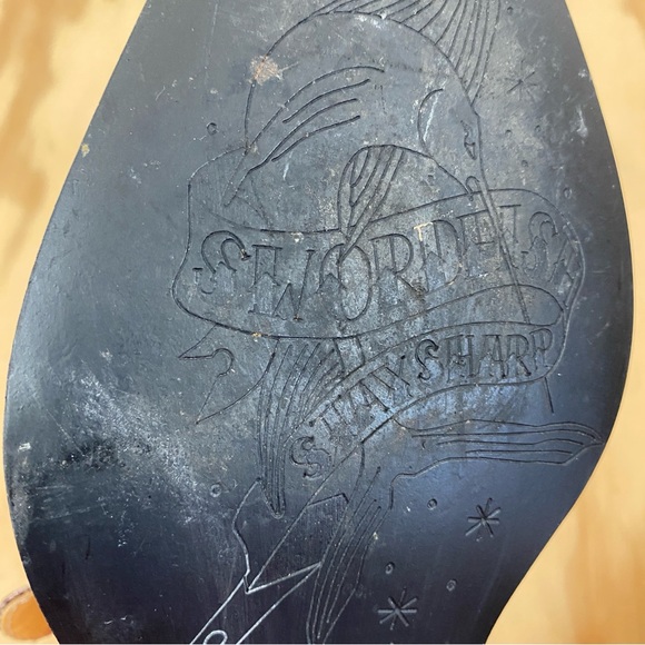 John Fluevog Exene Swordfish Low Double Strap Oxford Shoe Cranberry - Picture 10 of 12